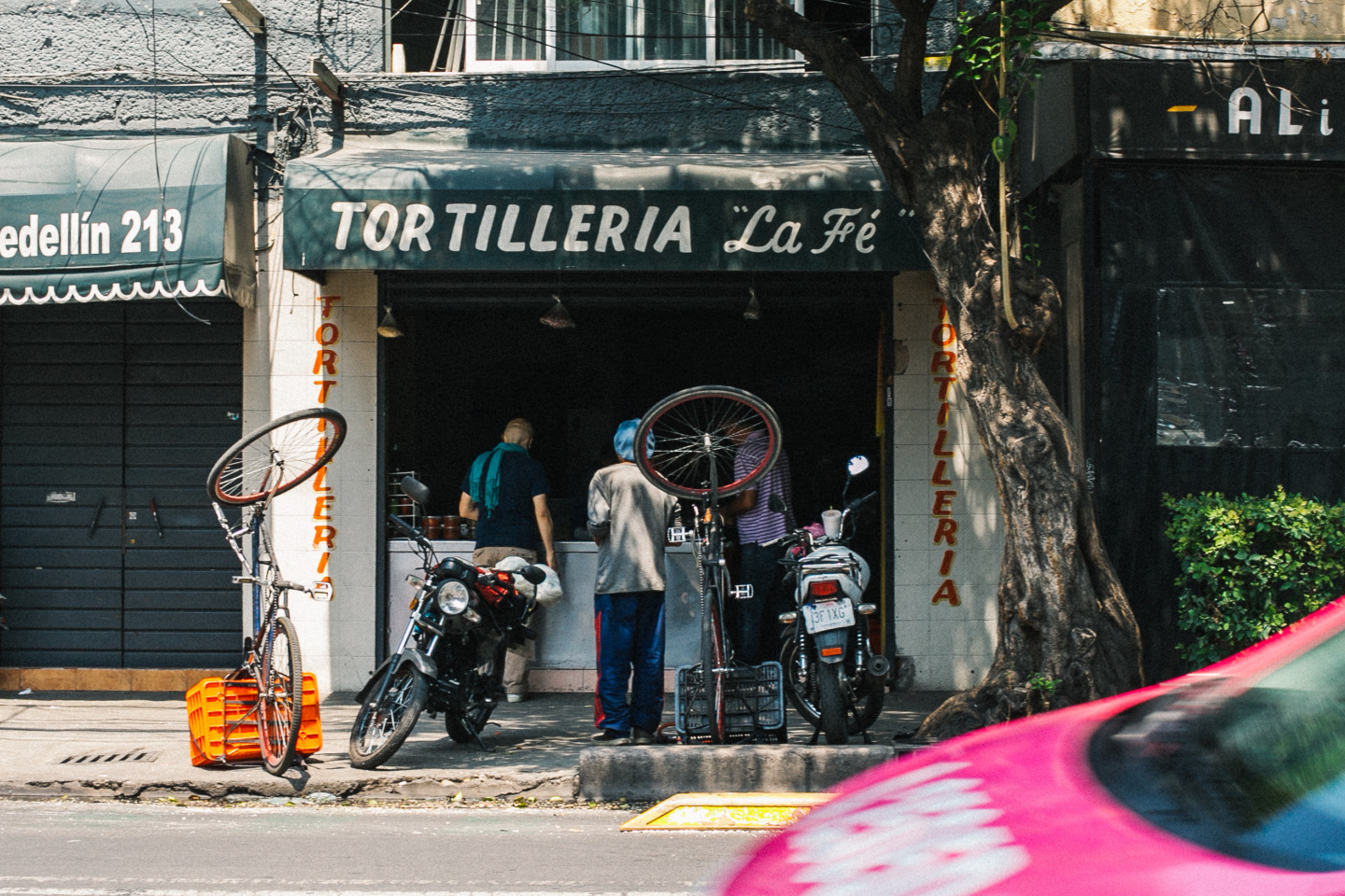 Virksomheds-kommunikation: Tech-design i udviklingslande